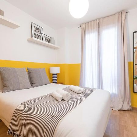 2 Bedrooms 2 Bathrooms Furnished - Malsana - With Pool - Mintystay Madrid Exteriör bild