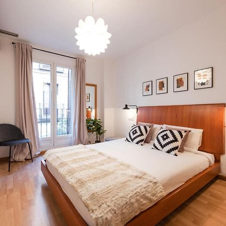2 Bedrooms 2 Bathrooms Furnished - Malsana - With Pool - Mintystay Madrid Exteriör bild