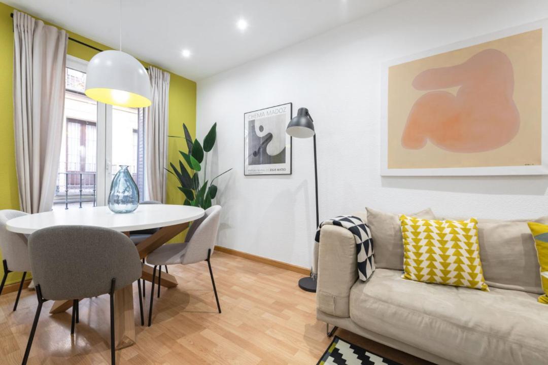 2 Bedrooms 2 Bathrooms Furnished - Malsana - With Pool - Mintystay Madrid Exteriör bild