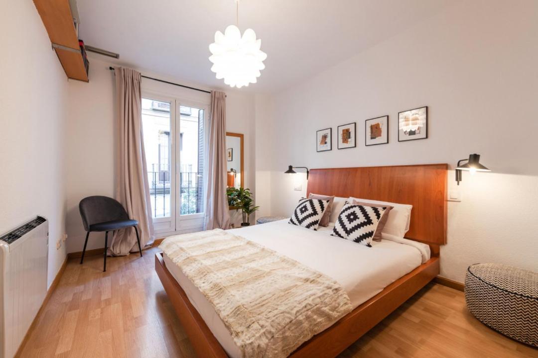 2 Bedrooms 2 Bathrooms Furnished - Malsana - With Pool - Mintystay Madrid Exteriör bild
